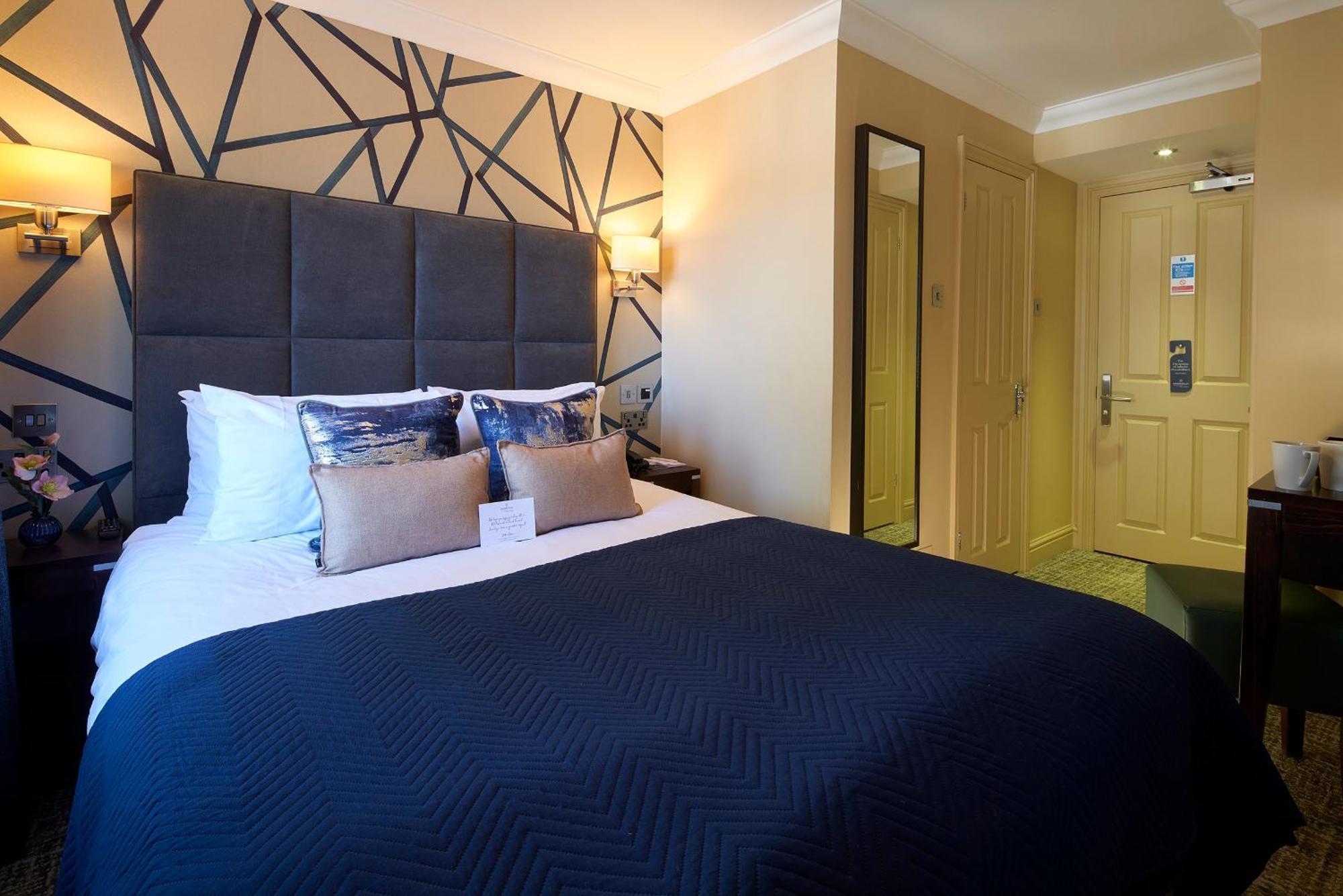 Mandolay Hotel Guildford Exteriér fotografie